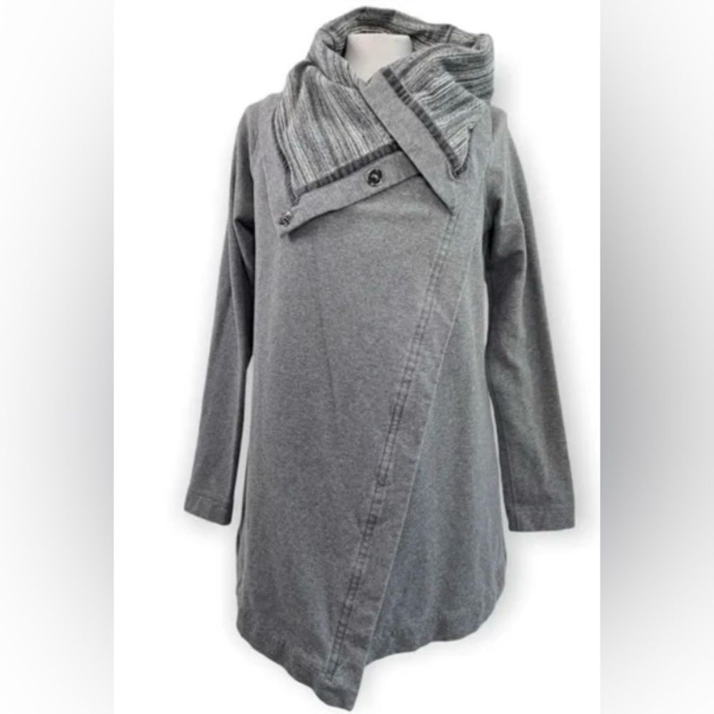 lululemon athletica Gray Asymmetrical Sweatshirt